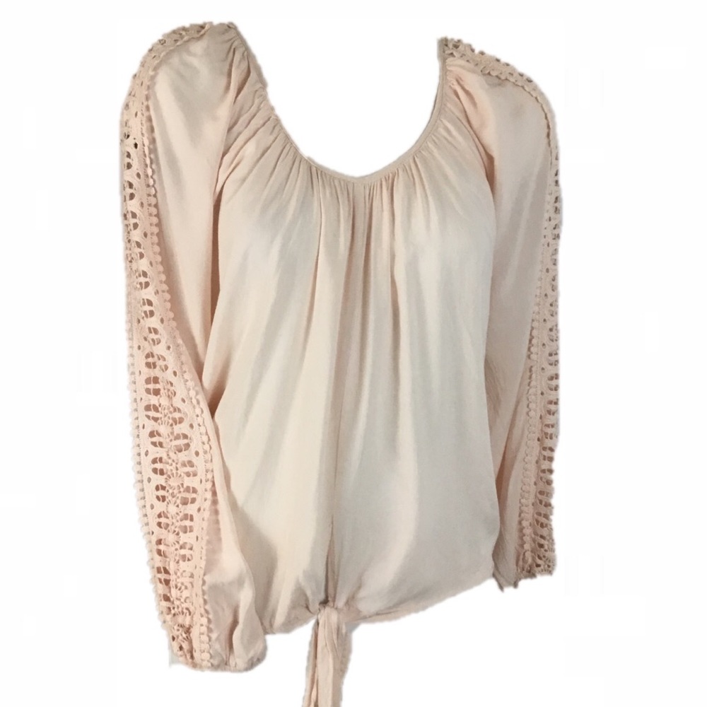 American Rag pink lace sleeve peasant blouse